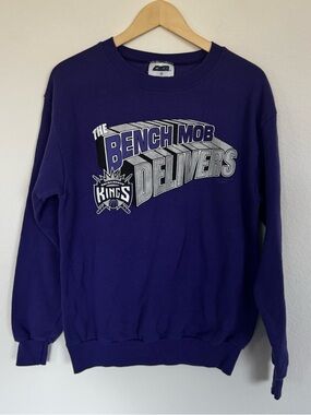 Vintage Y2K Sacramento Kings The Bench Mob Delivers Crewneck Sweater Size Medium